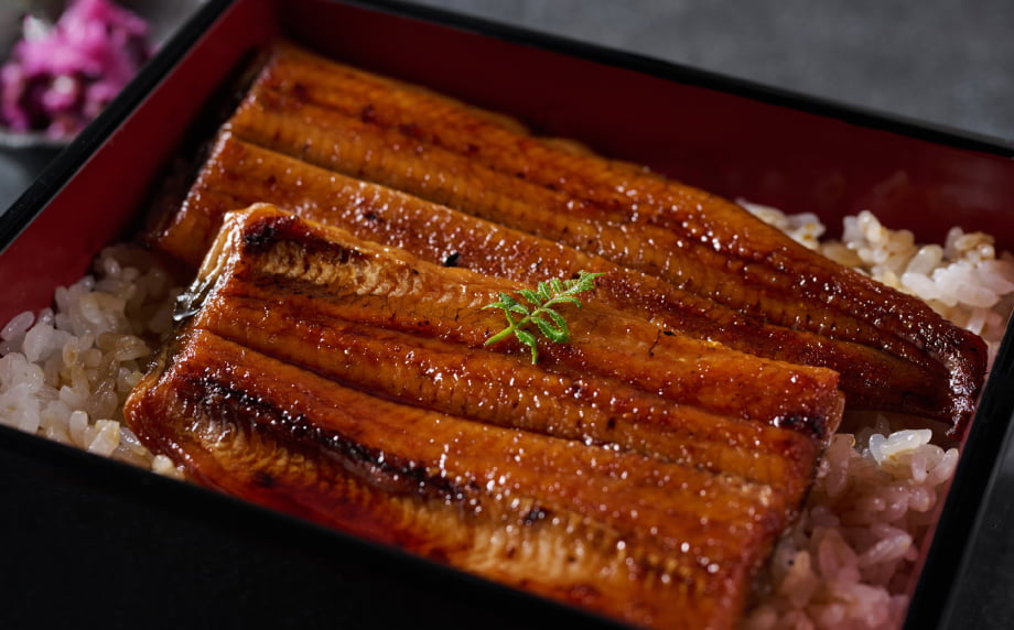 食欲をそそる、極上「うなぎ飯」